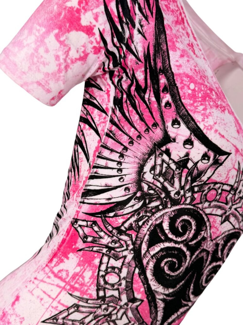 Xtreme Couture by Affliction Women's T-shirt Dealer - Picture 10 of 13